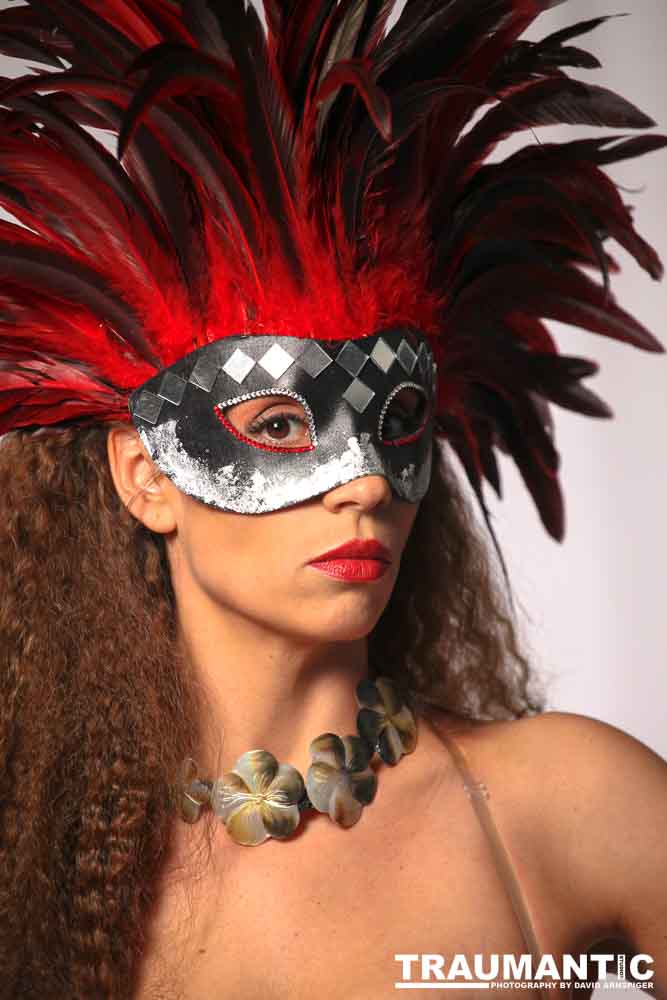 What a blast to get to shoot with a gorgeous Tahitian Dancer.  Ne-Ne was looking for shots to use to promote herself, and I got an opportunity to shoot something truly beautiful and interesting.